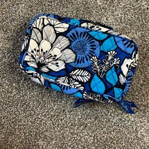 Vera Bradley makeup bag